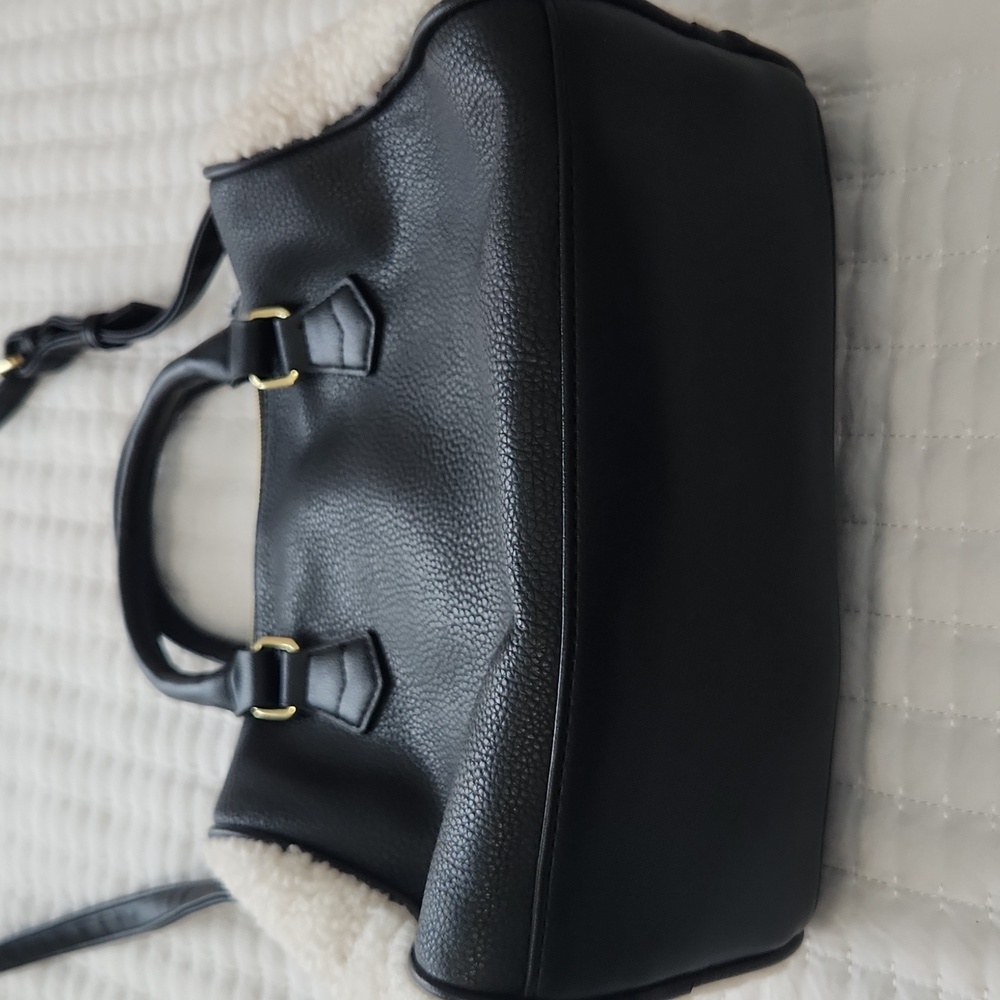 Juicy Couture Handbag NWOT - Picture 8 of 8